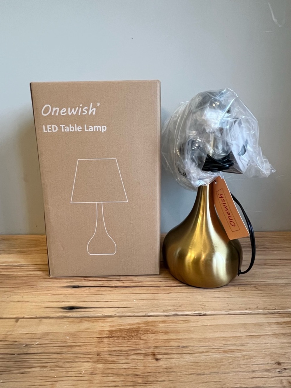 New-Onewish Touch Control Table Lamp in Brushed Gold with Beige Shade